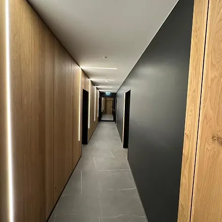 Industrial Vistula Free Parking & Gym Lägenhet