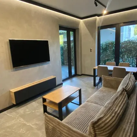 Industrial Vistula Free Parking & Gym Lägenhet