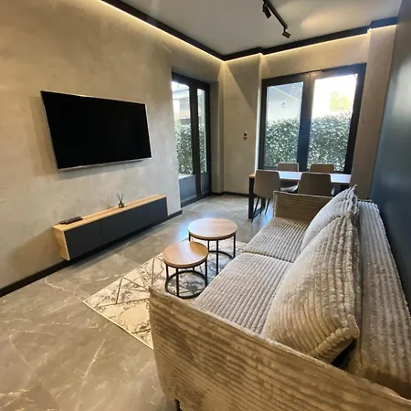 Industrial Vistula Free Parking & Gym Kraków