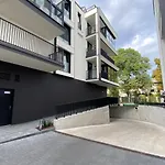 Industrial Vistula Free Parking & Gym קרקוב