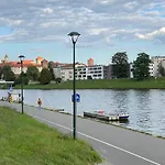 Industrial Vistula Free Parking & Gym